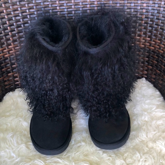 Ugg Women's Twinface Mongolian Sheepskin Cuff Boots - Picture 2 of 16